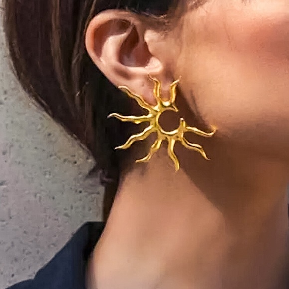 🔵𝟲𝟱%𝗢𝗙𝗙 𝗯𝘂𝗻𝗱𝗹𝗲𝘀 𝟯+🔵 NEW Large Solar Drop Earrings - Picture 1 of 10